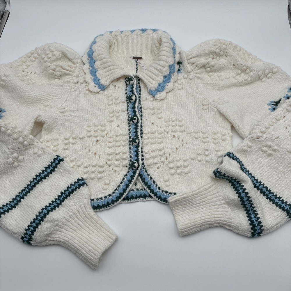 Free People Ivory Popcorn Knit‎ Cropped Cardigan Puff Sleeve Blue  XS OB1826353